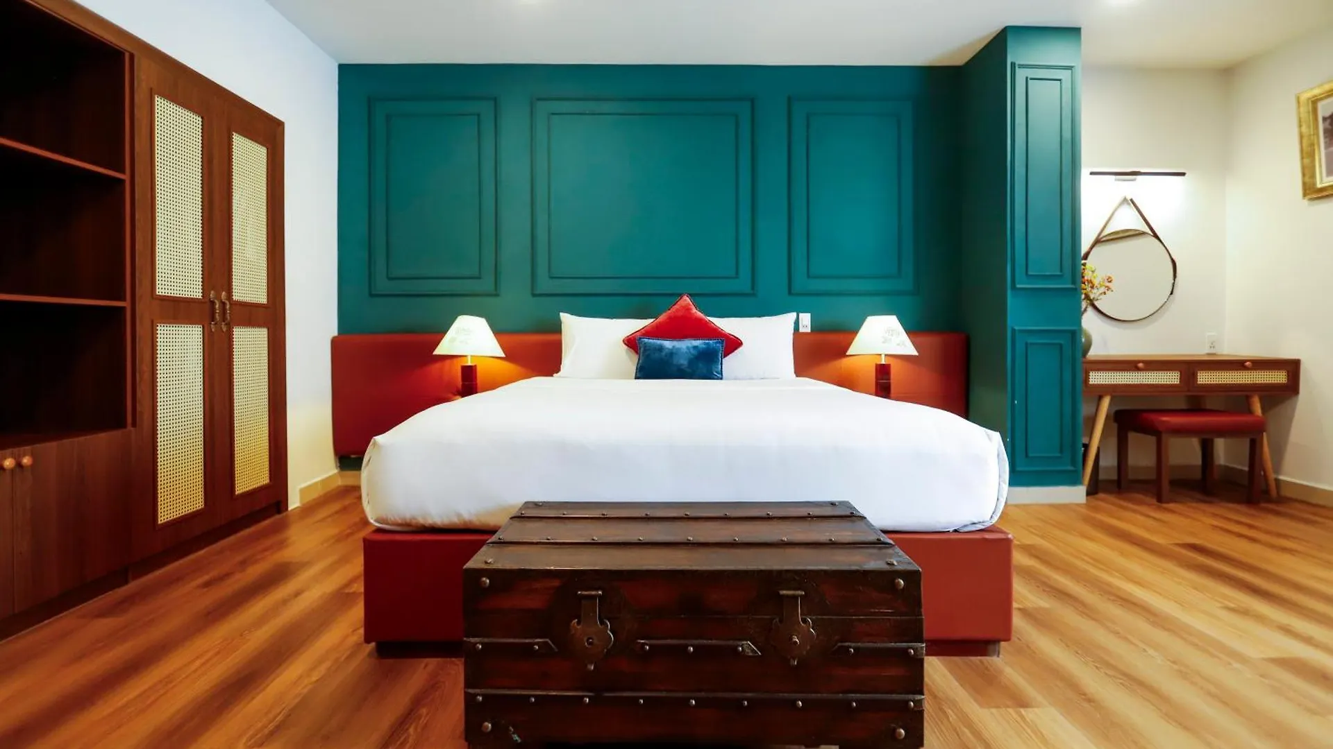 M Village Hotel Premier Thi Sach Ho Chi Minh City 4*,